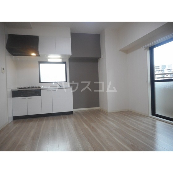 4/23 リビング/ダイニング