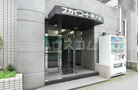 16/21 エントランス