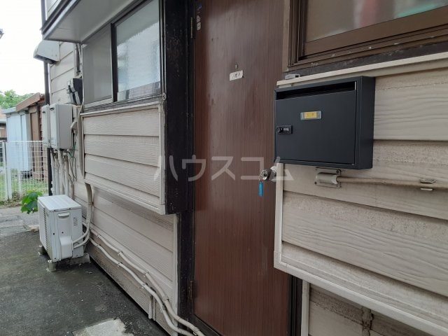 17/25 エントランス