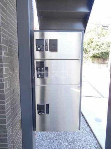 14/15 エントランス