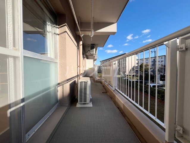 18/23 バルコニー