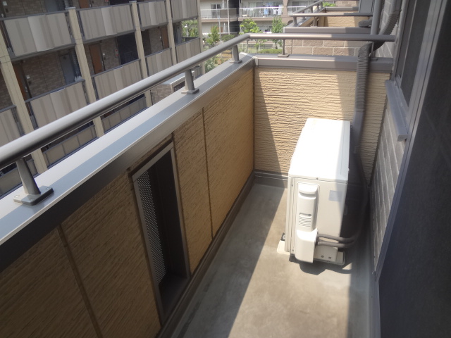 18/29 バルコニー