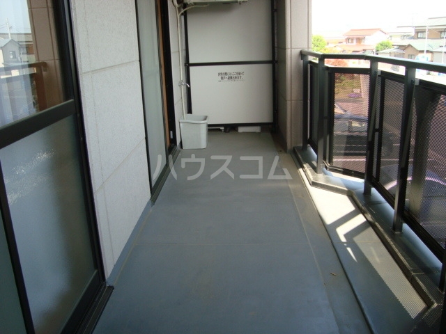 18/24 バルコニー