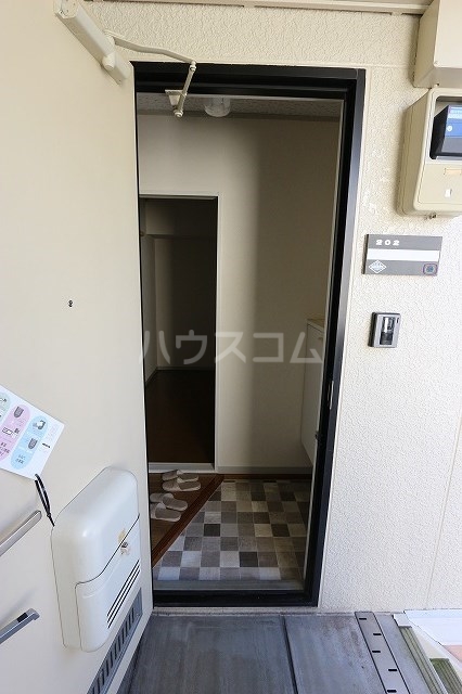 29/30 エントランス