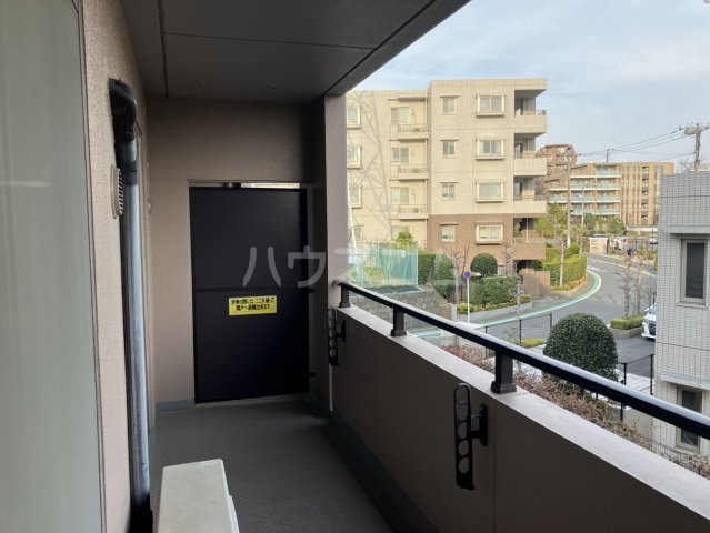 21/30 バルコニー