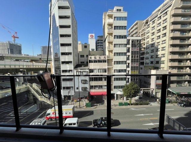 15/28 バルコニー