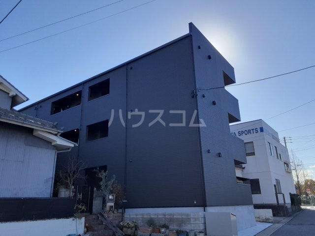 2/8 外観