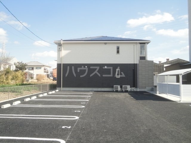 22/30 駐車場