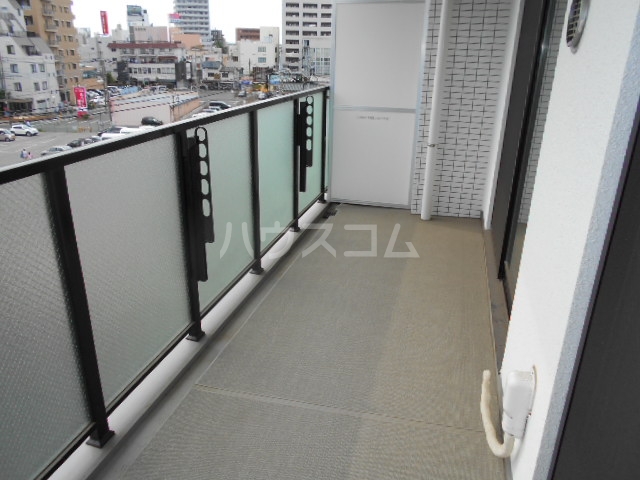 18/29 バルコニー