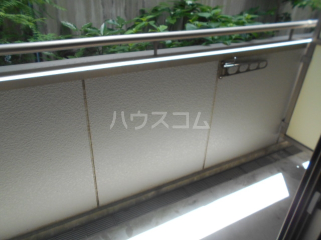19/30 バルコニー