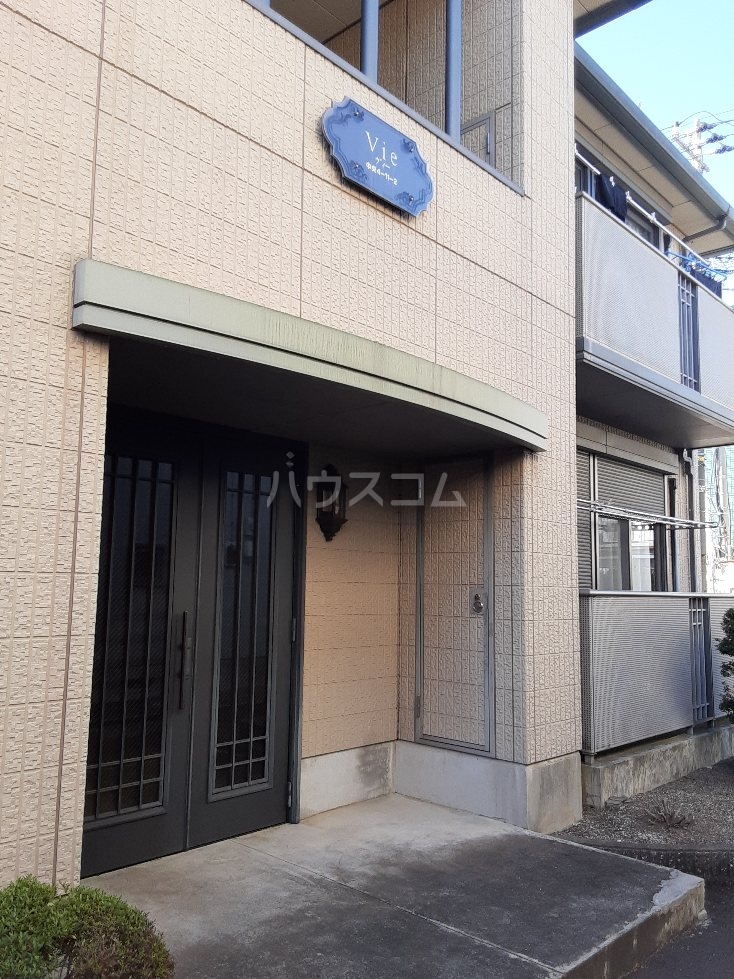 13/22 エントランス