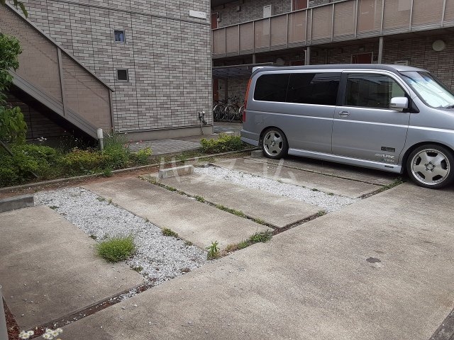 3/6 駐車場