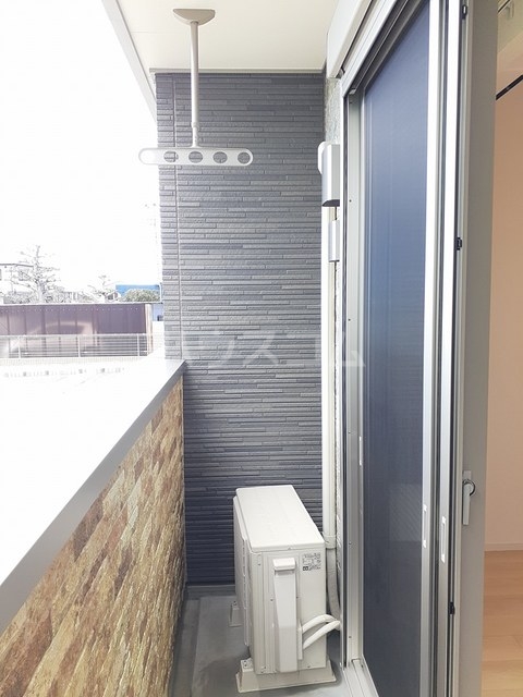 14/22 バルコニー