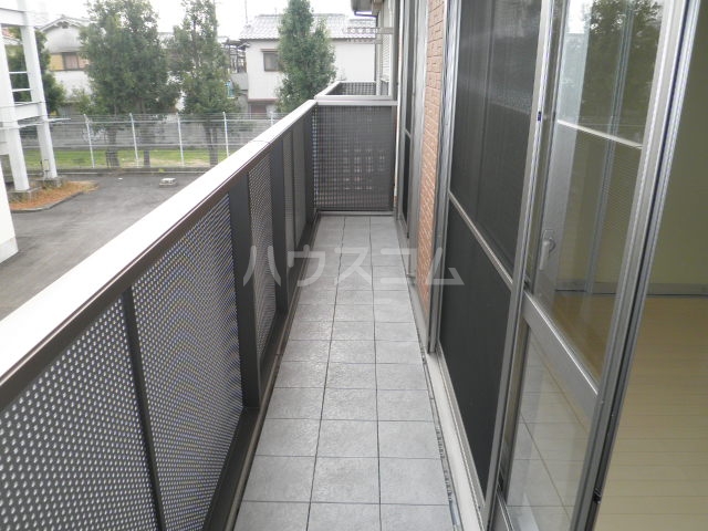 15/28 バルコニー