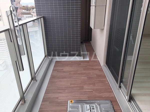 19/30 バルコニー