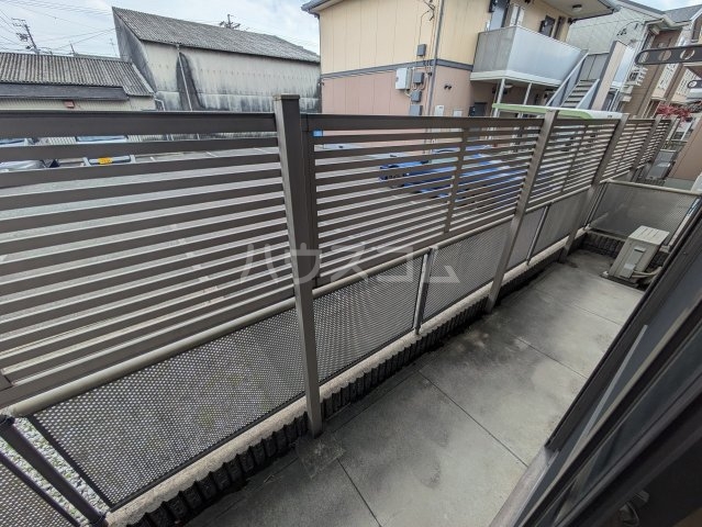 14/27 バルコニー