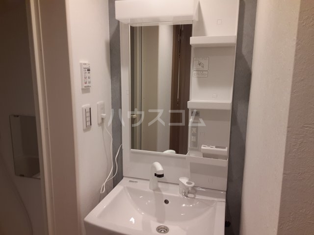 20/30 洗面