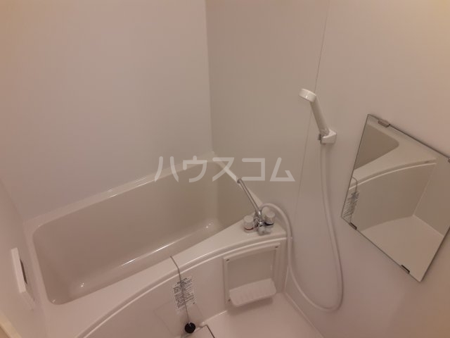 16/30 浴室