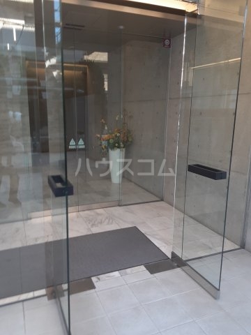 29/30 エントランス