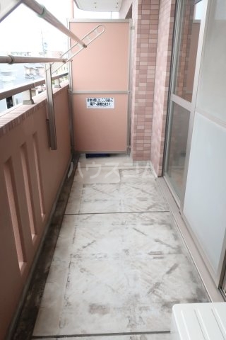 18/30 バルコニー