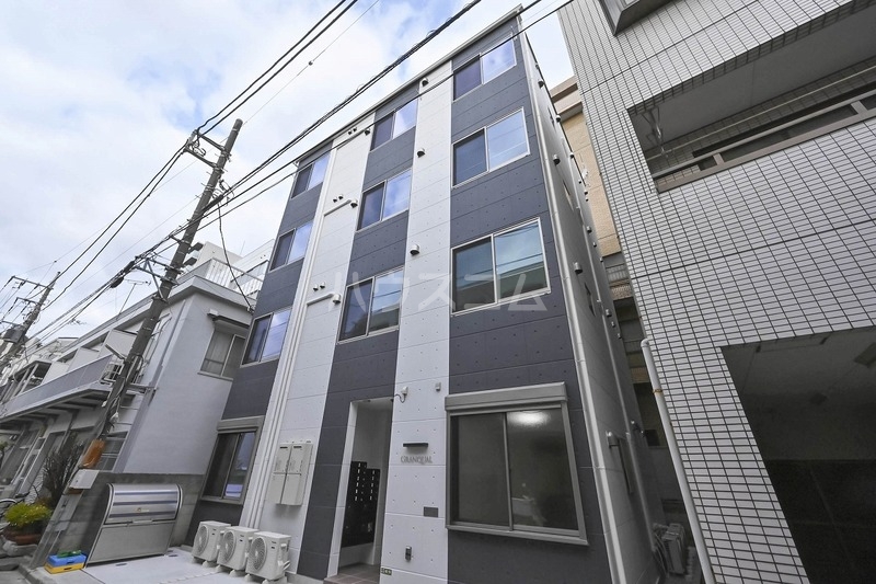 2/3 エントランス