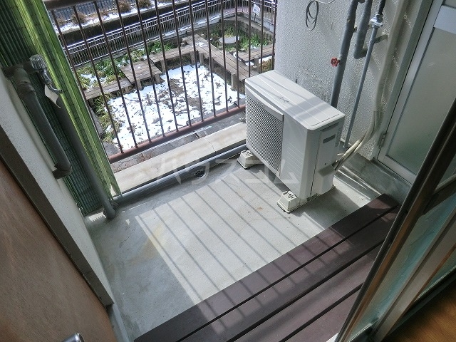 20/30 バルコニー