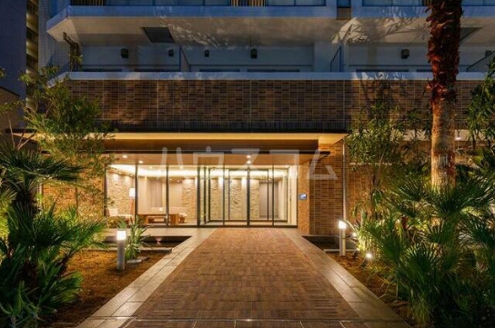 3/8 エントランス