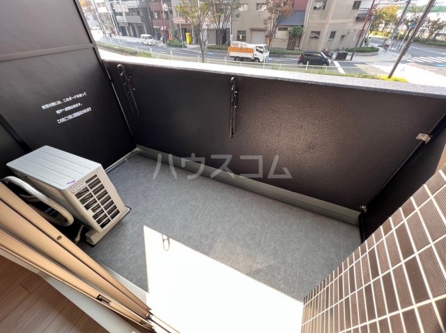 20/28 バルコニー