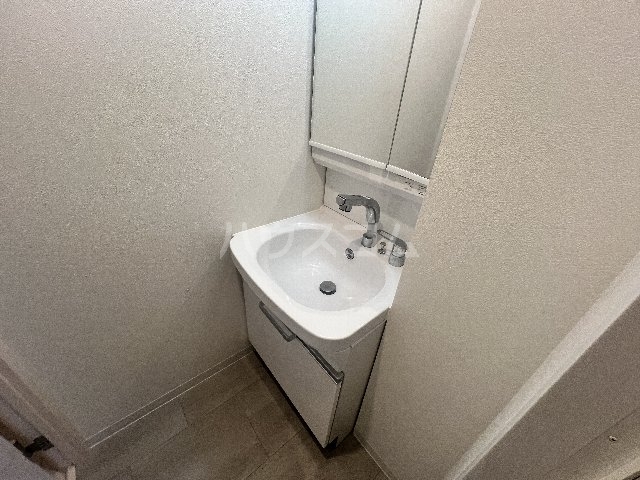 16/30 洗面