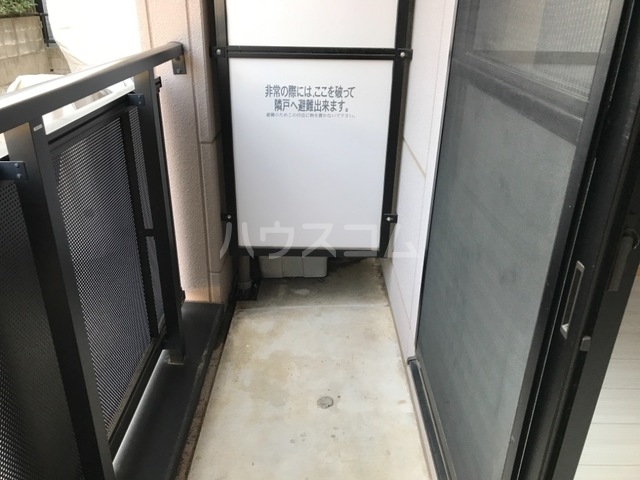 16/25 バルコニー