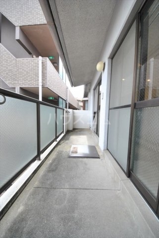 22/30 バルコニー