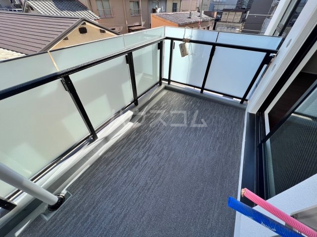 19/30 バルコニー