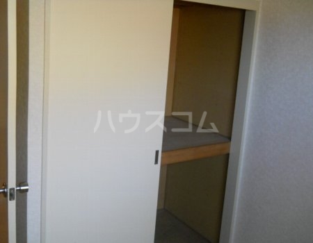 14/30 収納