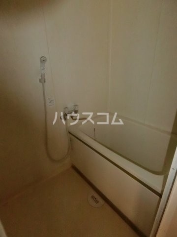17/30 浴室