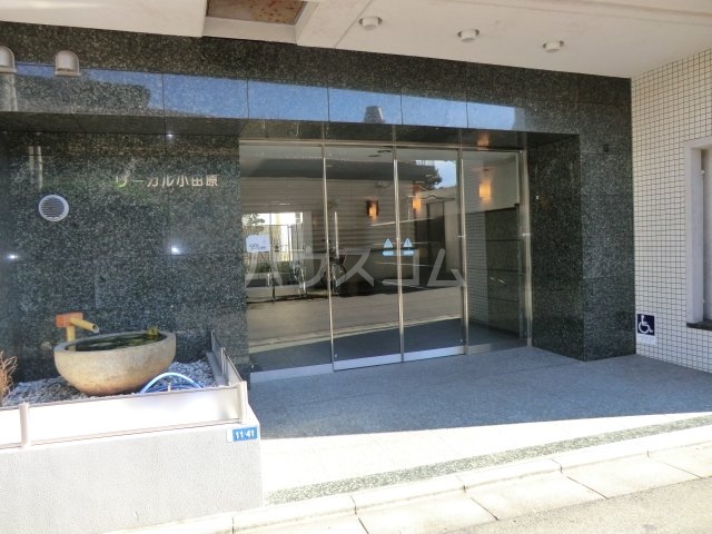 3/6 エントランス