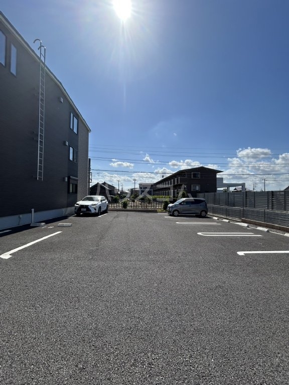 5/8 駐車場