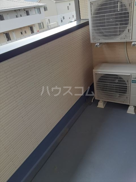 20/30 バルコニー