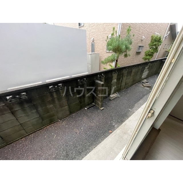 14/28 バルコニー