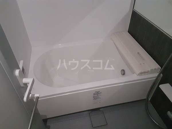 13/30 浴室