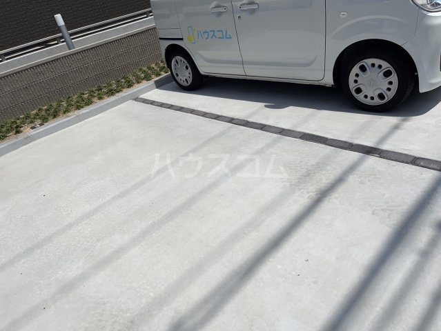 21/30 駐車場