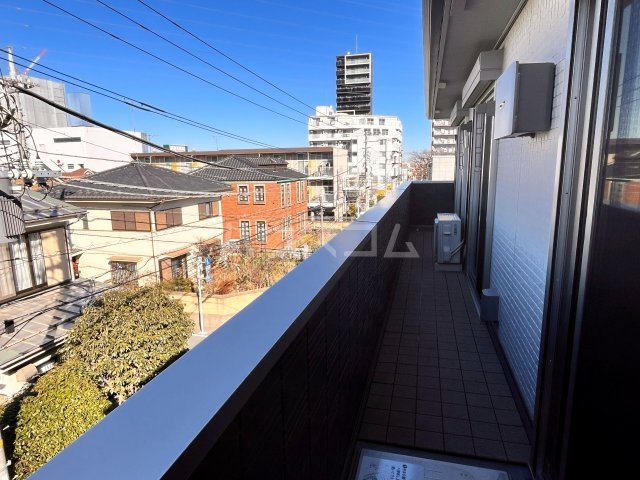 19/30 バルコニー