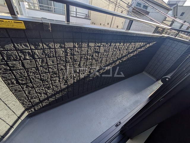 19/30 バルコニー