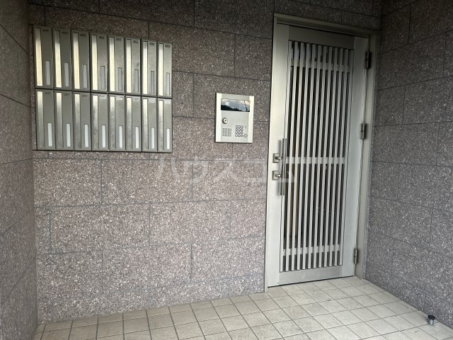 4/6 エントランス