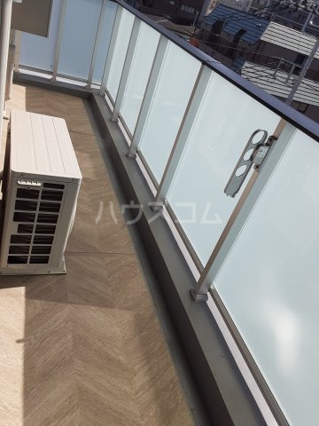 21/26 バルコニー