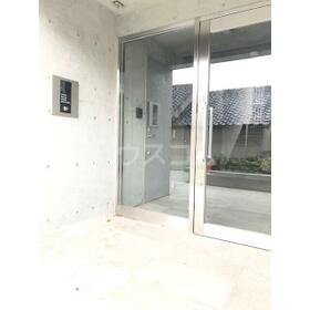 2/11 エントランス