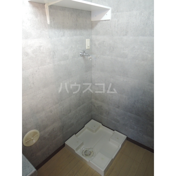 14/17 エントランス