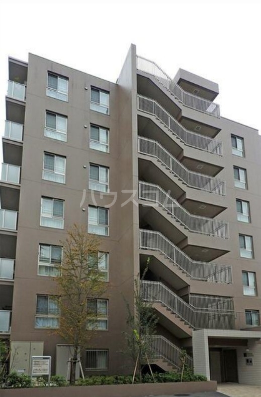 14/24 エントランス