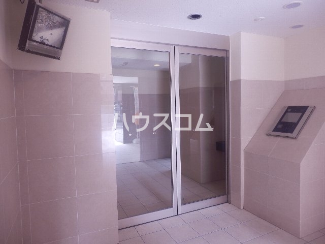 14/20 エントランス