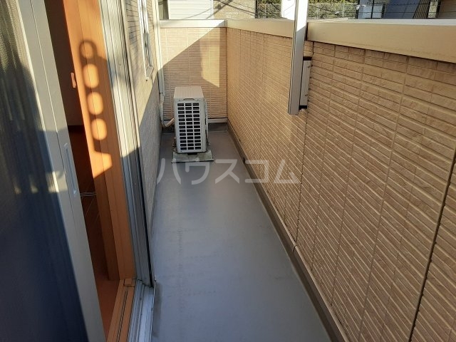 23/28 バルコニー