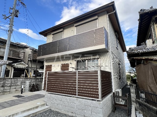 2/30 外観